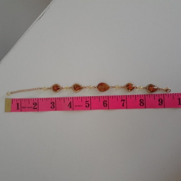 Fifth Avenue Collection Tiger Eye Gold Beaded Bracelet - Picture 4 of 4
